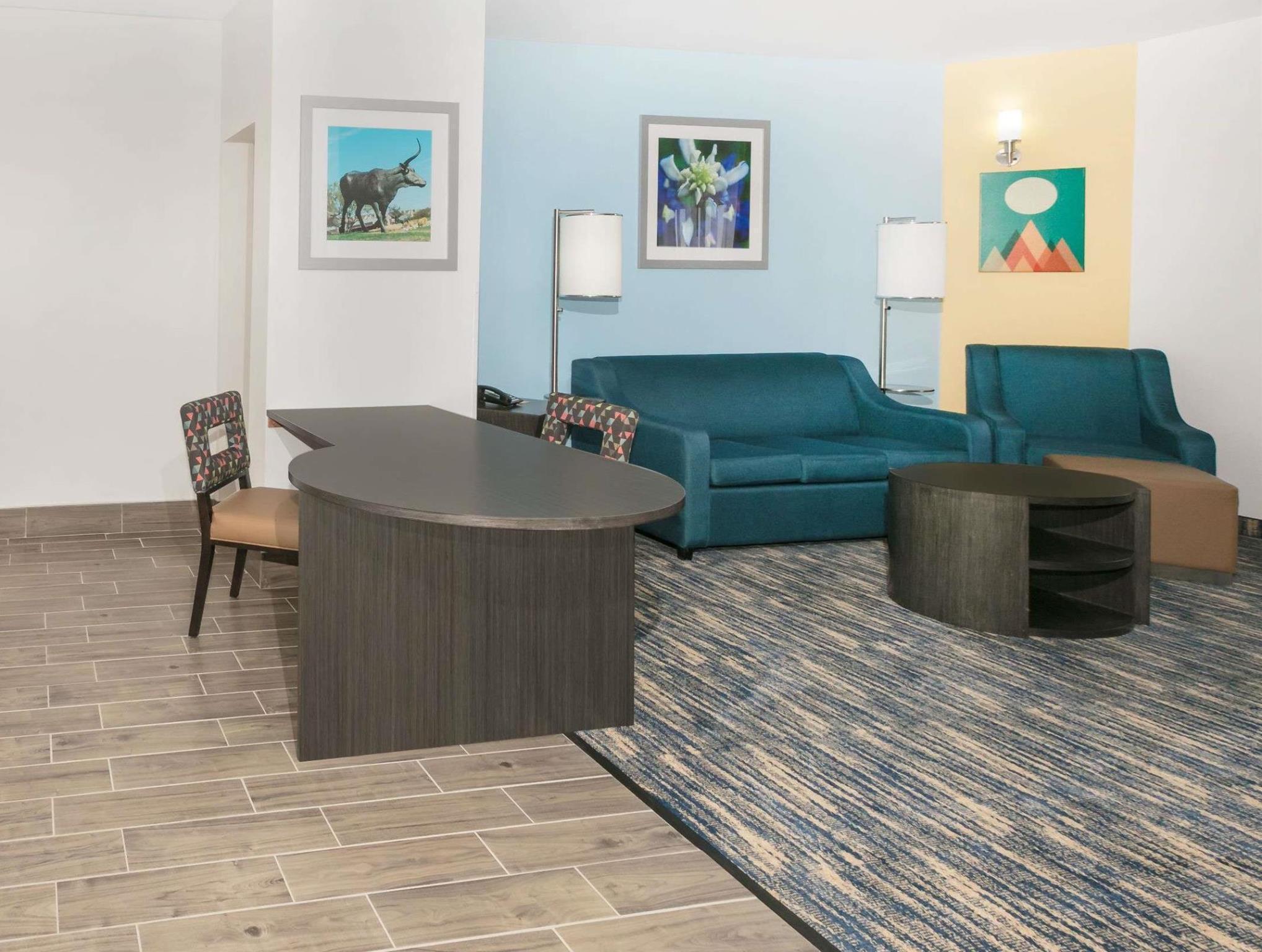 Days & By Wyndham Medical Center Lubbock