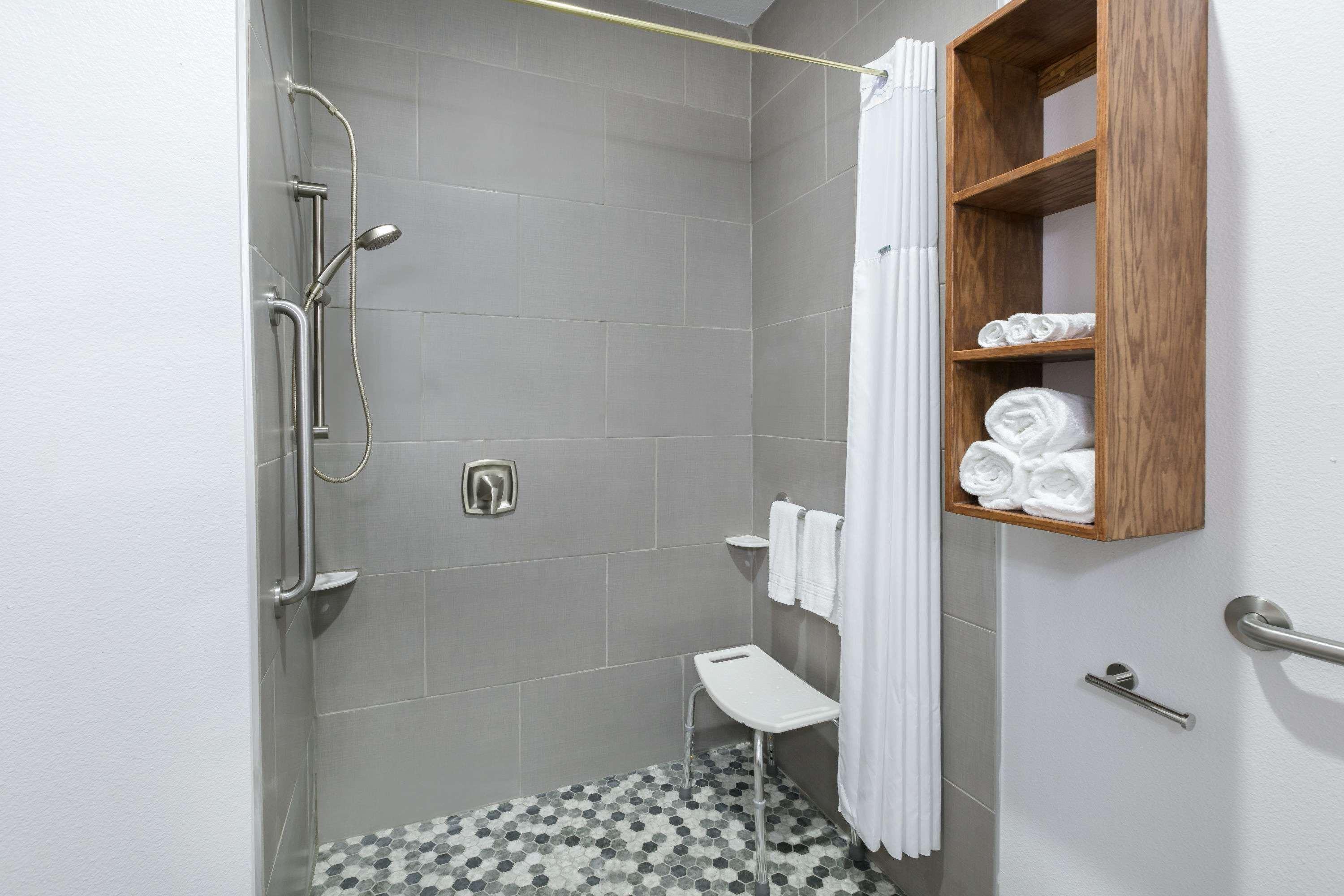 Hotel Days & By Wyndham Medical Center 2*
