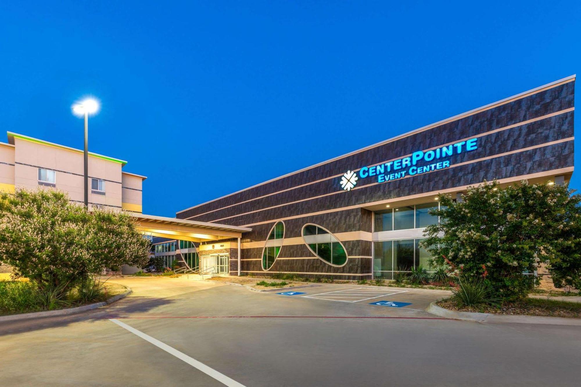 Hotel Days & By Wyndham Medical Center