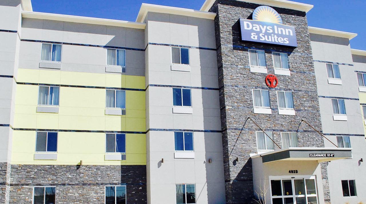 Days & By Wyndham Medical Center