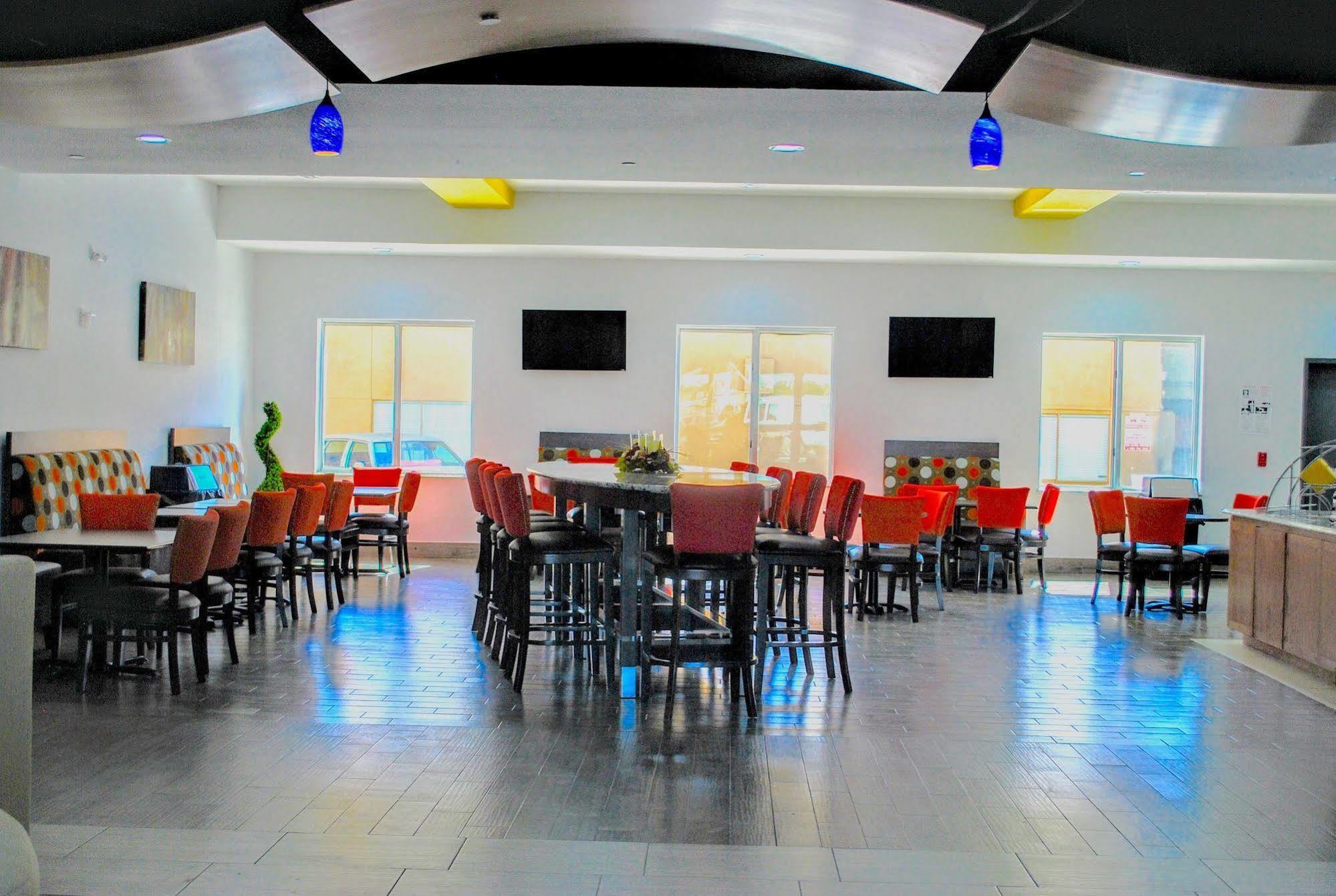Days & By Wyndham Medical Center Hotel Lubbock