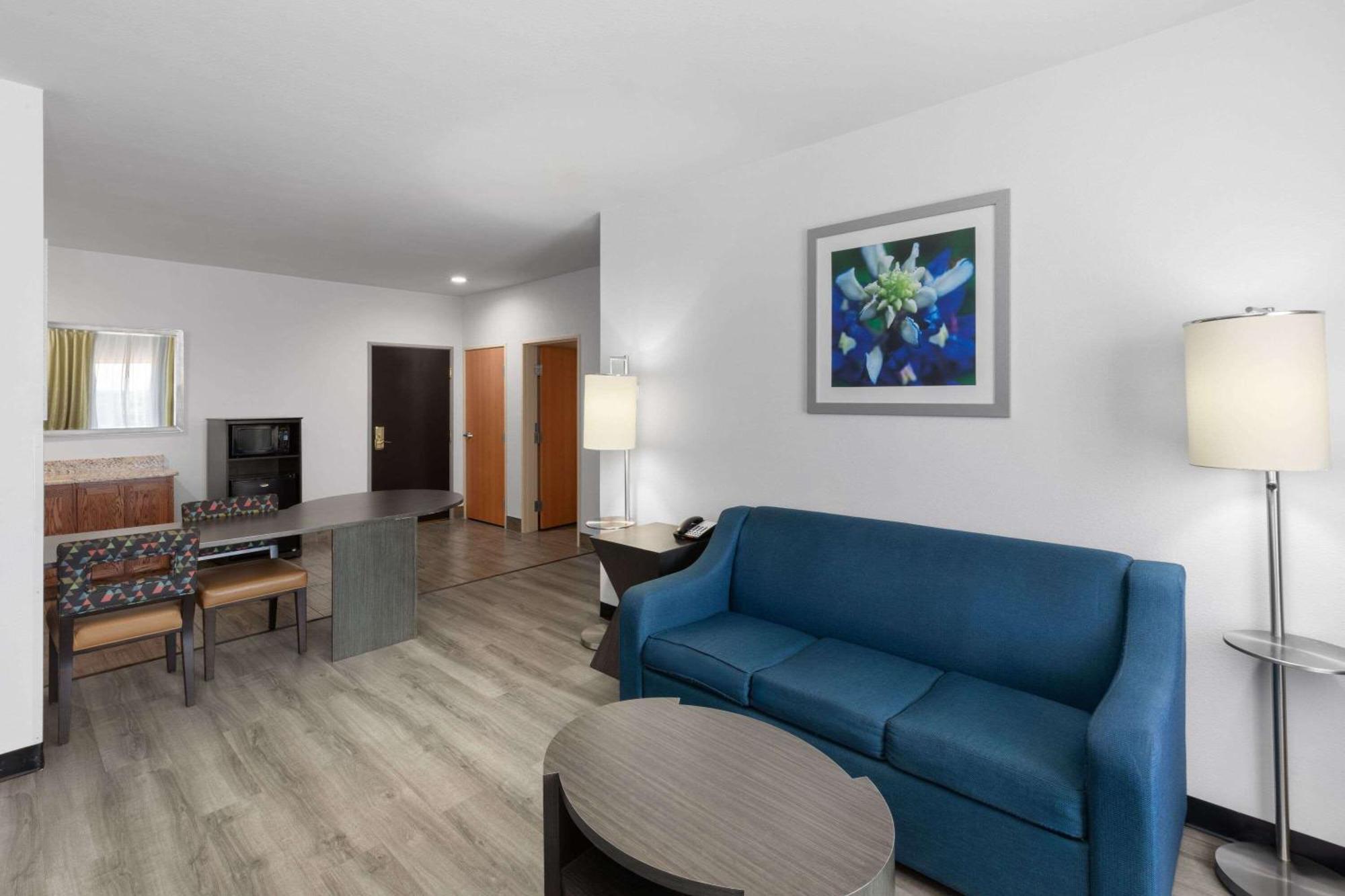 Days & By Wyndham Medical Center Hotel 2*
